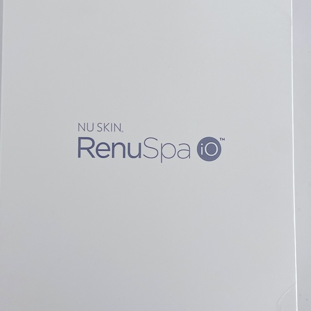 Ageloc Renuspa WellSpa iO Microcurrent Technology by Nuskin, used once
